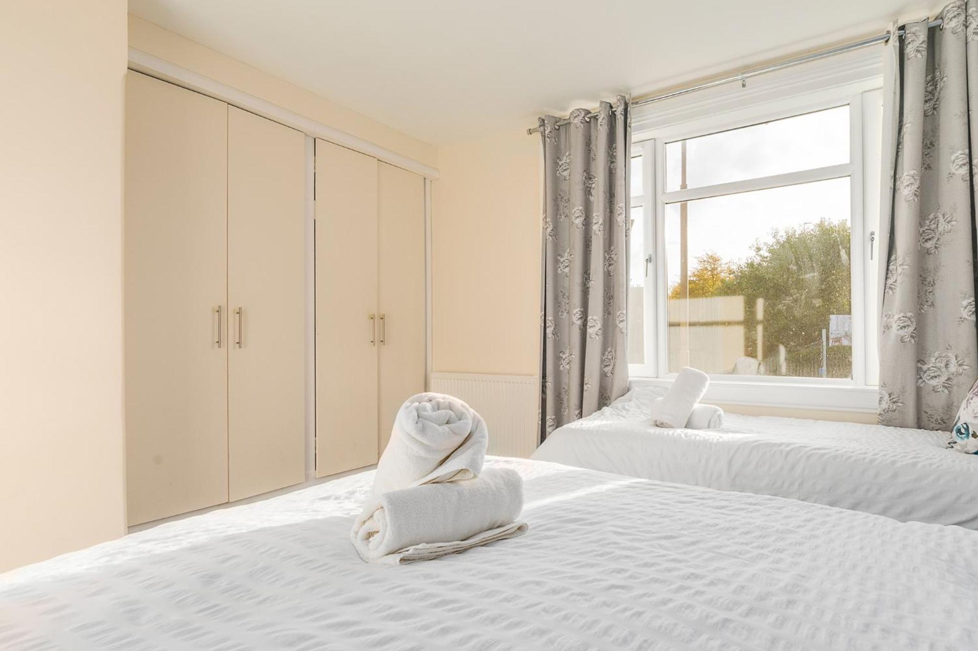 אדינבורו 2 Bed Property, Sleeps 5, Free Parking, Near City Centre מראה חיצוני תמונה